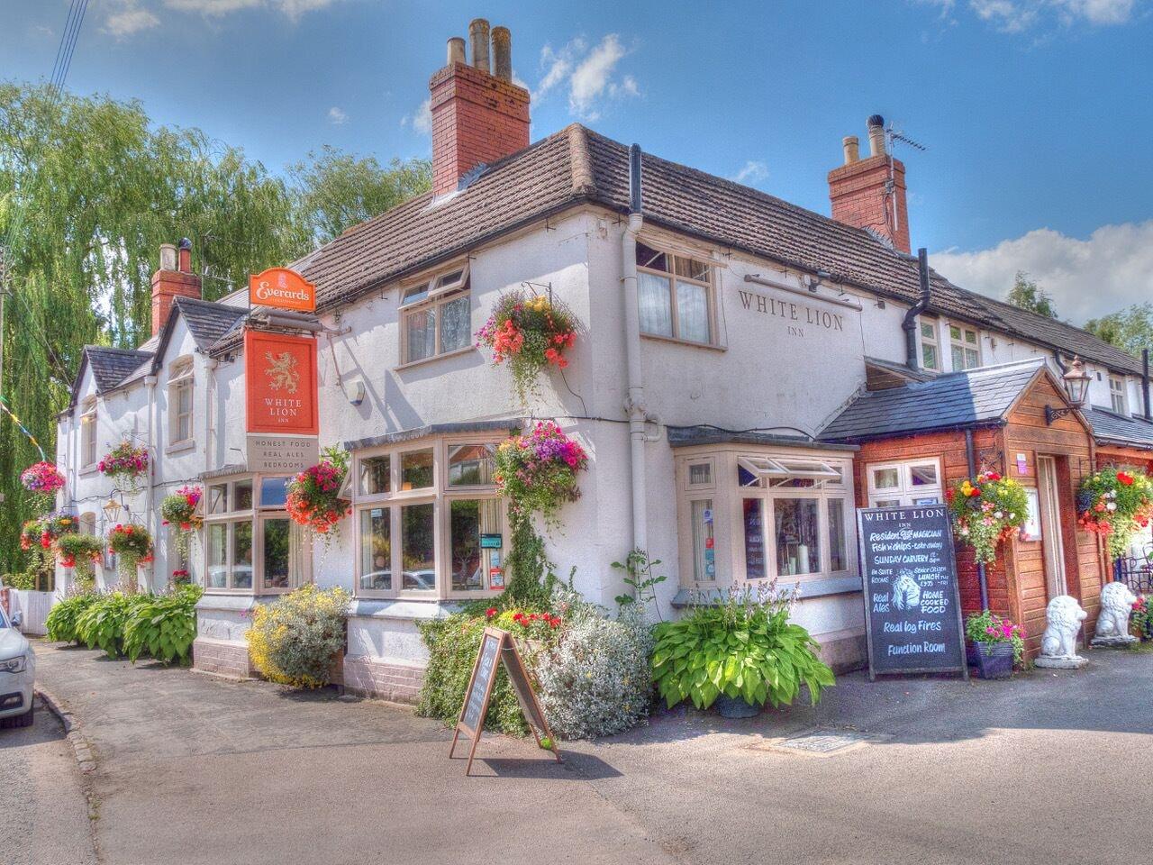 The White Lion Inn Oakham Luaran gambar